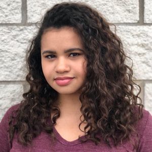 Meet your Posher, Thalia